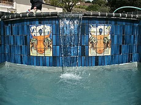 Pool tile after professional cleaning — example 1