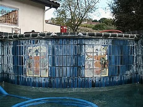 Pool tile before professional cleaning — example 1